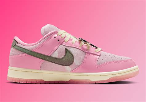 nike dunk low lx barbie shoes